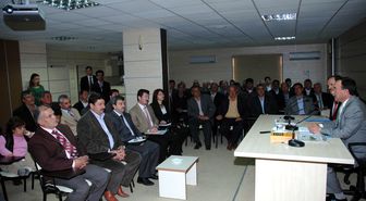 Erdemli'de 'Türkiye Okuyor' Kampanyası Çalışmaları