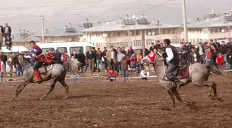 Erzurum'da Düşe Kalka Cirit...