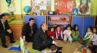Vali Salihoğlu Masal Saatinde