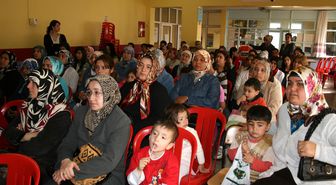 Gazü'de 'Çocuk Sağlığı ve Ev Kazaları ' Konulu Seminer Düzenlendi