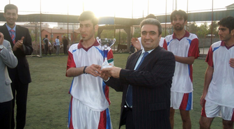 Siirt Üniversitesi Rektörlük Halı Saha Futbol Turnuvası Sona Erdi