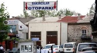 Tarihi Hanları Kapatan İnşaatlar Yükseliyor