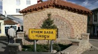 Ethem Baba Türbesi Ziyaretçi Akanına Uğradı