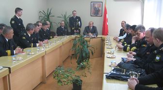 Tatbikat İçin Ereğli'ye Gelen Savaş Gemilerinin Komutanları Osman Ekşi'yi Ziyaret Etti