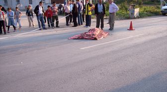 Akyazı'da Trafik Kazası: 1 Ölü, 1 Yaralı