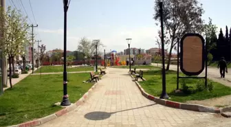 Edremit Belediyesi'nin Park Atağı Sürüyor