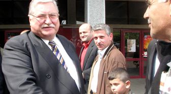 Hasan Celal Güzel Halkı Demokrasiye Sahip Çıkmaya Çağırdı
