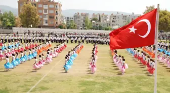 Silifke'de Atatürk'ü Anma Gençlik ve Spor Bayramı Kutlamaları