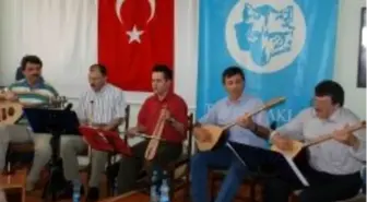 Akademisyenlerden Türk Musikisi Dinletisi