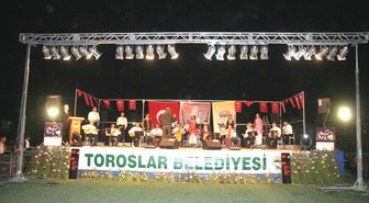Devlet Türk Dünyası Müzik Topluluğu Büyüledi