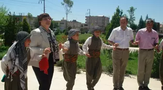 Emniyet Müdürlüğü ve Bağlar Belediyesi'nin Desteklediği Folklor Ekibi Türkiye Şampiyonu Oldu