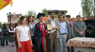 Patnos Anadolu Lisesi Öğrencileri İçin Mezuniyet Töreni