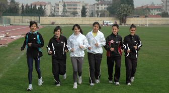 Karşıyaka Belediyespor'lu Atletler Başarıya Doymuyor