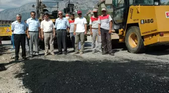 Kemer 3 Kavşağı ile Kuzdere Köprüsü Arasında Asfalt Çalışmalarına Başlandı