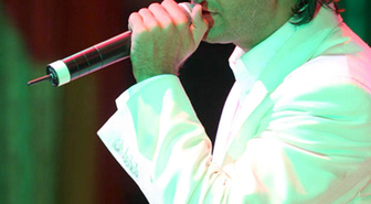 İzmit'in Kurtuluş Şenliklerinde Muhsun Kırmızıgül ve Orhan Hakalmaz Konser Verecek
