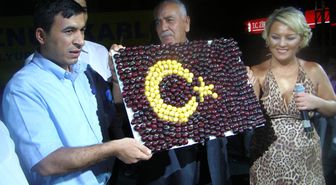 Yeşilyurtlular Şenlik Boyunca Doyasıya Eğlendi