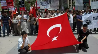 Denizli'de 25 Sivil Toplum Örgütü Ergenekon Gözaltılarını Protesto Etti