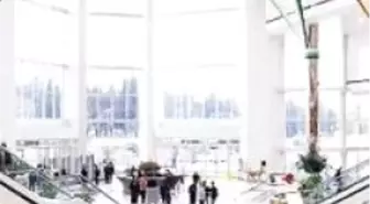 Alışveriş Merkezleri 'Mahalle Baskısı'nı Ortadan Kaldırıyor