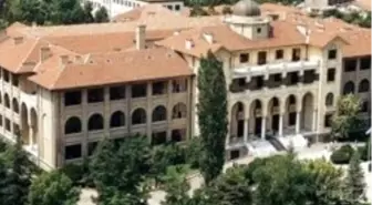 Gazi Üniversitesi'nden İstifalara İlişkin Açıklama