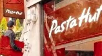 Pizza Hut 'Şaka' Yaptı, Makarna Tanıtımı İçin 'Pasta Hut' Oldu