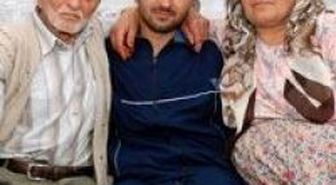 Aktütün Gazisi Ana Kucağında