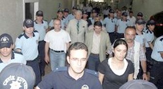 Ergenekon Sanıkları Mahkeme Salonunda
