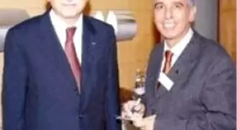 Karikatür Basan Gazete ile Görüşmedi