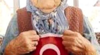 Ata'sına Okuduğu Şiiri Hiç Unutmadı