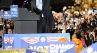 Noam Chomsky Obama'nın Seçilmesini Nasıl Yorumluyor?