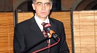 Türk Sefirin Şiiri Belçika'yı Karıştırdı