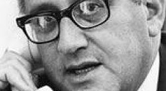 Türkleri Durdurmayan Kissinger'a Yunan Fırçası