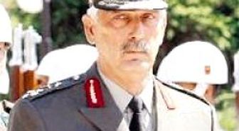 Yunan Genelkurmay Başkanı'ndan Ege'de 30 Saniyelik İhlal