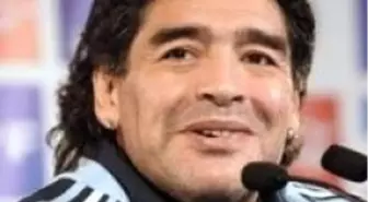 Maradona'ya Fransa'da Büyük İlgi