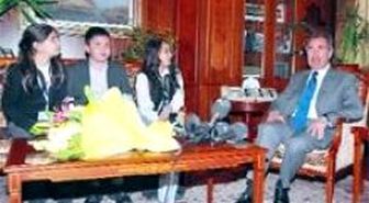 Günay'ın Konukları Küçük Meclis Üyeleri