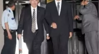 AKP Dilekçesinde 'İllegal Yapılanma' Dedi