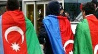 Azerbaycan'dan Türkiye'ye Bayrak Notası