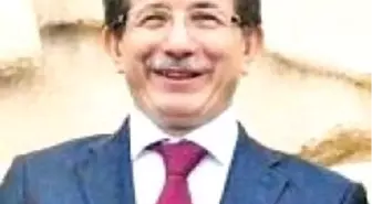 Davutoğlu'dan İran'a Sürpriz Ziyaret