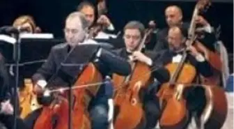 İnönü'yu Konserle Anıyoruz