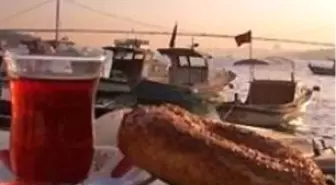 'Simidi İstanbul'da Yemek Güzeldir'