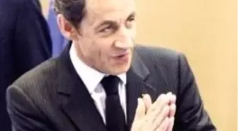 Yoksa Sarkozy İktidarsız Mı