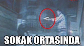 Silahlı Saldırı Anı Güvenlik Kameralarında