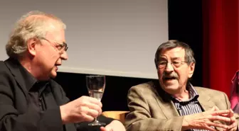 İstanbul Günter Grass İle Yaşar Kemal'in Buluşmasına Ev Sahipliği Yaptı!