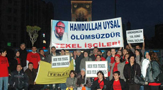 Taksim'e İlk Gelen Tekel İşçileri Oldu