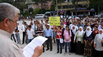 Emek ve Demokrasi Platformu'ndan 'Şerzan Kurt' İçin Basın Açıklaması: