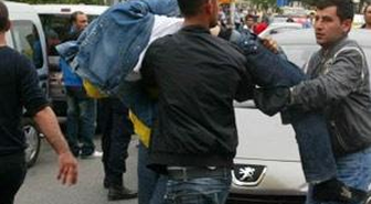 Kadıköy'de Bilet İzdihamı
