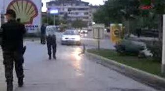 Akaryakıt İstasyonunda Şahin Alarmı
Akaryakıt İstasyonunda Şahin Alarmı