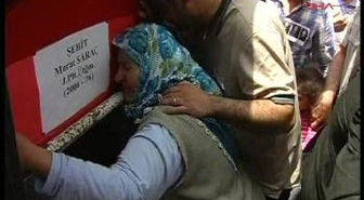 Şehit Pilot Üsteğmeni, Yağmur Altında 5 Bin Kişi Uğurladı