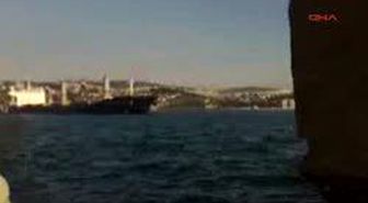 (Özel) Boğazda Facianın Eşiğinden Dönüldü
İstanbul (Özel) Boğazda Facianın Eşiğinden Dönüldü