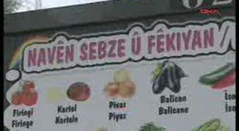Diyarbakır - Ekgsebze Ve Meyvelerin Kürtçe, Zazaca İsimleri Bilboardlarda