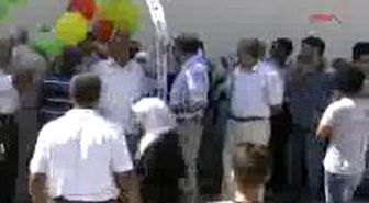 Mersin'de Cezaevi Koşullarına Balonlu Protesto
